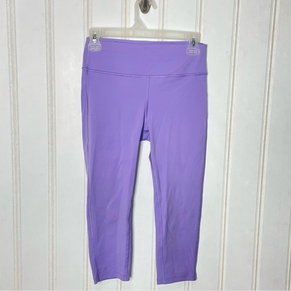 Peloton Women's High Rise Elastic Waist Capri Leggings 647 - Picture 8 of 11